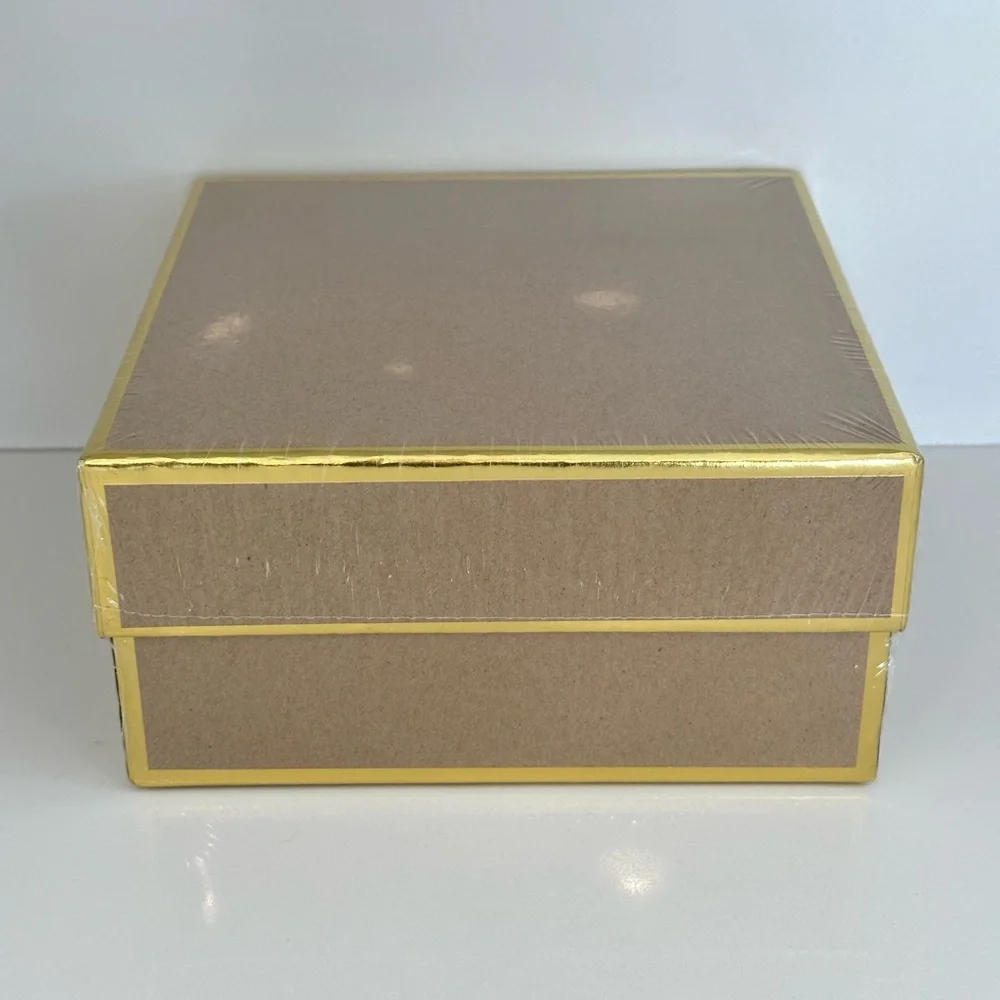 Sugar Paper Los Angeles Brown Square Gift Box